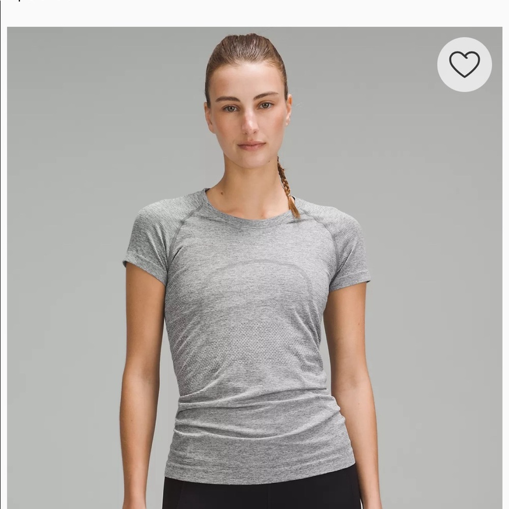 Lululemon Swiftly Tech Short-Sleeve Shirt 2.0
Hip Length, Size 16, Grey Gray
